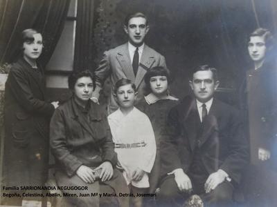 Familia José María Sarrionandia Negugogor